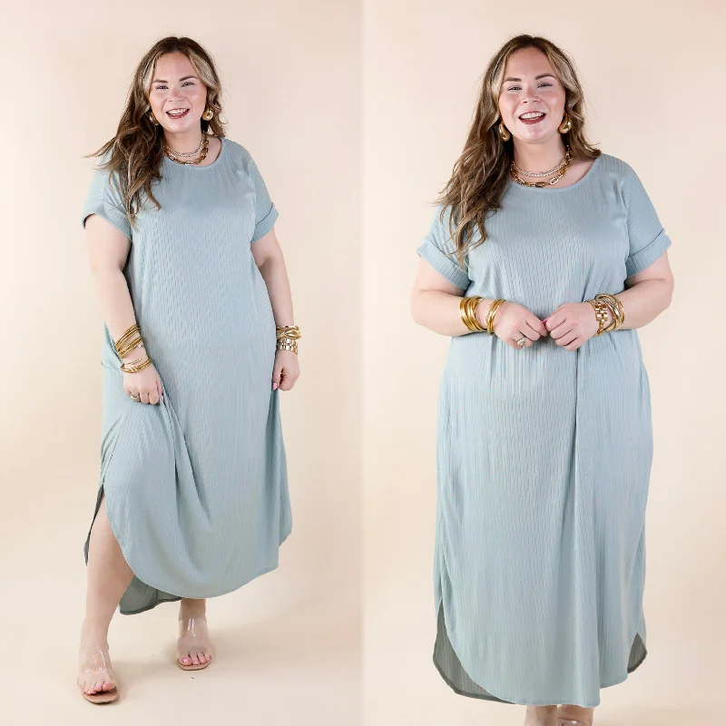 Last Chance Size XL | Chill Looks Short Sleeve Ribbed Midi Dress in Sage Green Maxi Flowy Bohemian