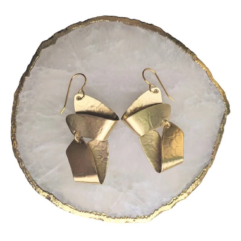 Timeless Elegance, Temporary Discounts – Act Fast Women's Abstract Brass Dangly Earrings In Gold