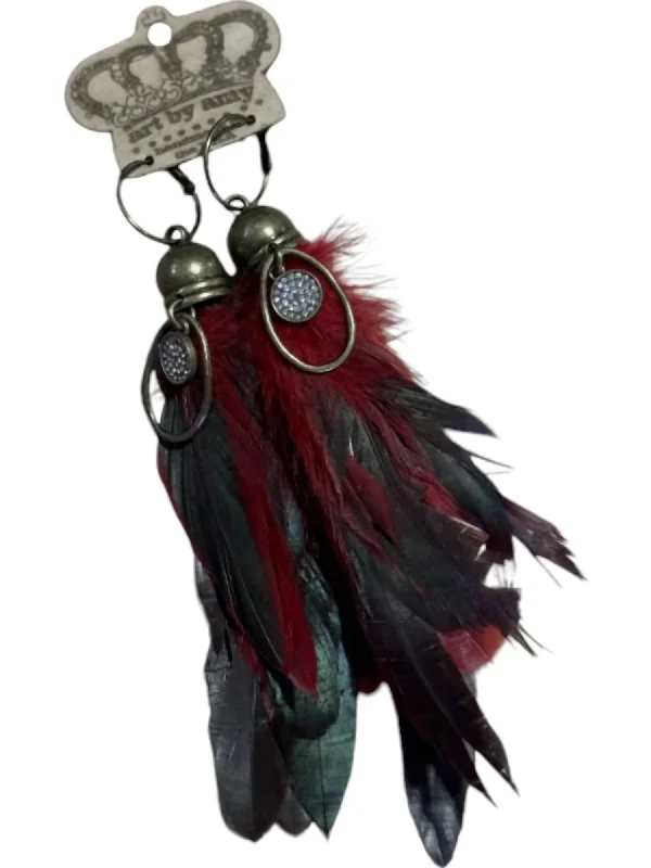 Must-Have Jewelry At Unbelievable Discounts Women's Feathered Earrings In Red & Green