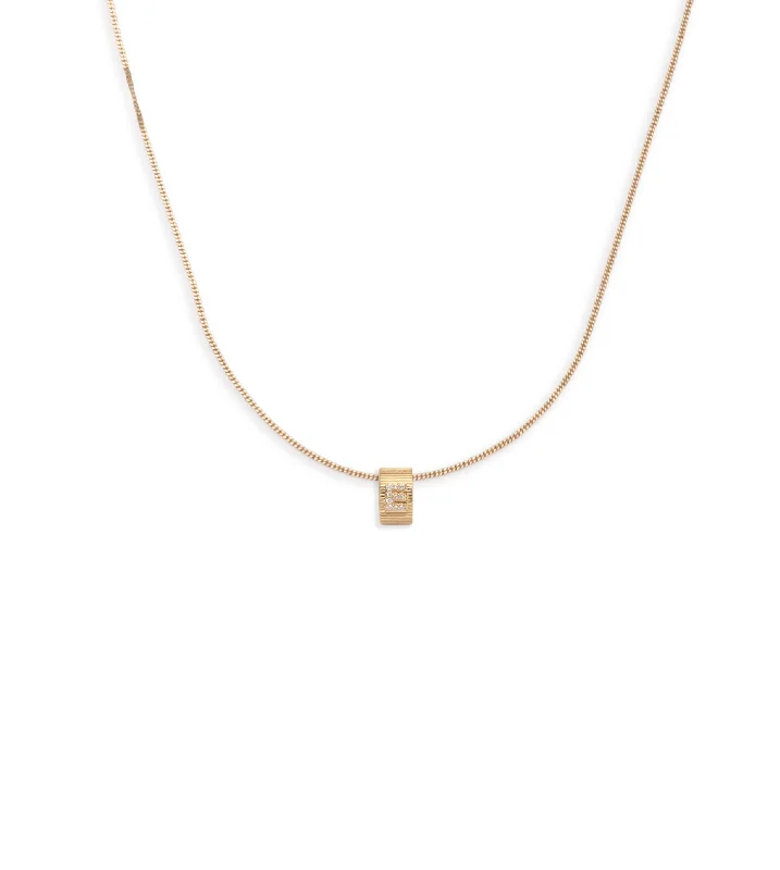 Discounted Jewelry For A Glamorous Look Pave Diamond Initial Heart Beat : Fine Diamond Cut Curb Chain Necklace