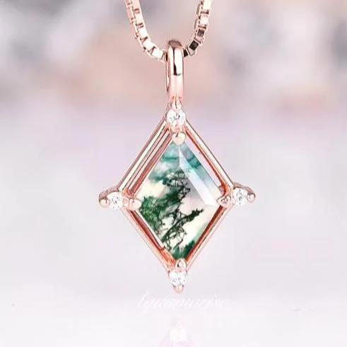 Don't Miss Our Biggest Jewelry Sale Of The Season Unique Kite Green Moss Agate Necklace- 14K Rose Gold Vermeil