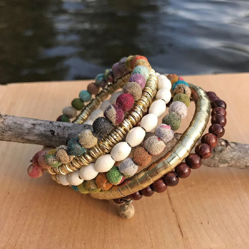 Your Perfect Accessory Now At The Best Price Respect the Earth Sari Bracelet, India